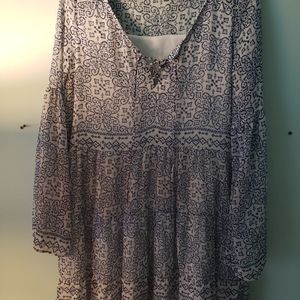 Flowy pattern dress